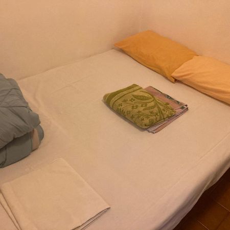 Cheerful Room, Sharing Kitchen In A Cosy Family Art House, Ideal For One Person Or Couple Sanremo Exterior foto
